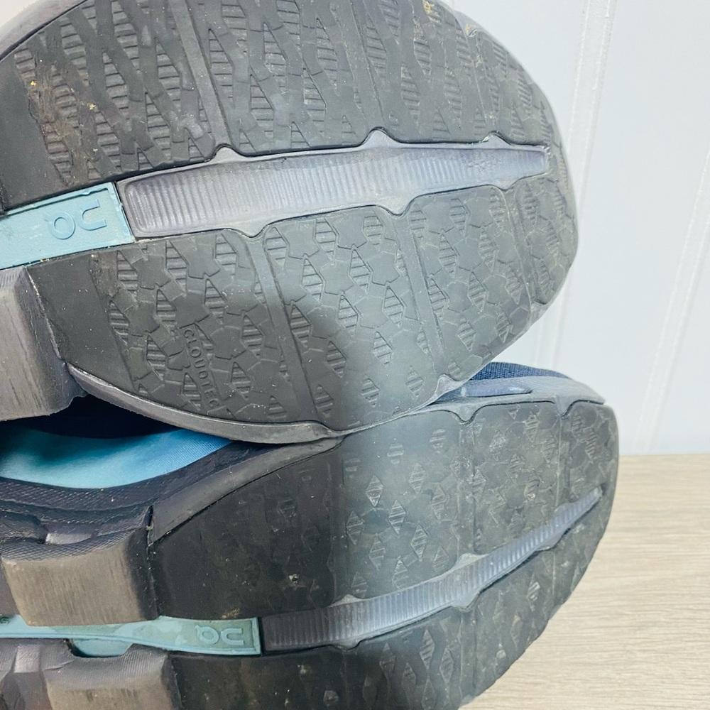 Use Man Cloudspark Running Shoe Size 9.5 Excellen… - image 8